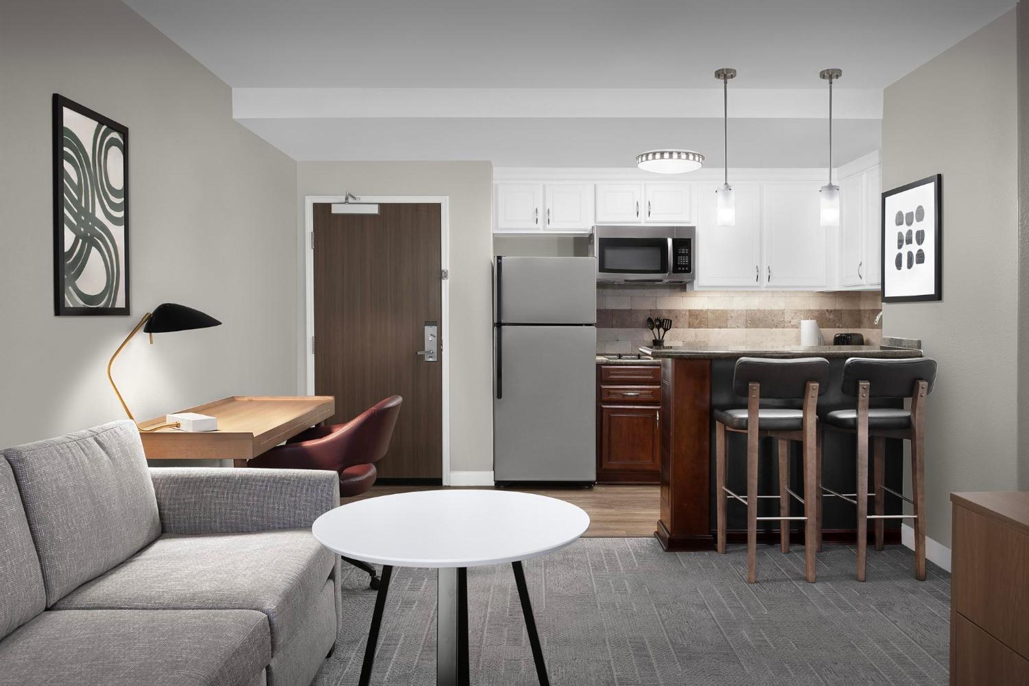 Staybridge Suites Columbia By Ihg Экстерьер фото