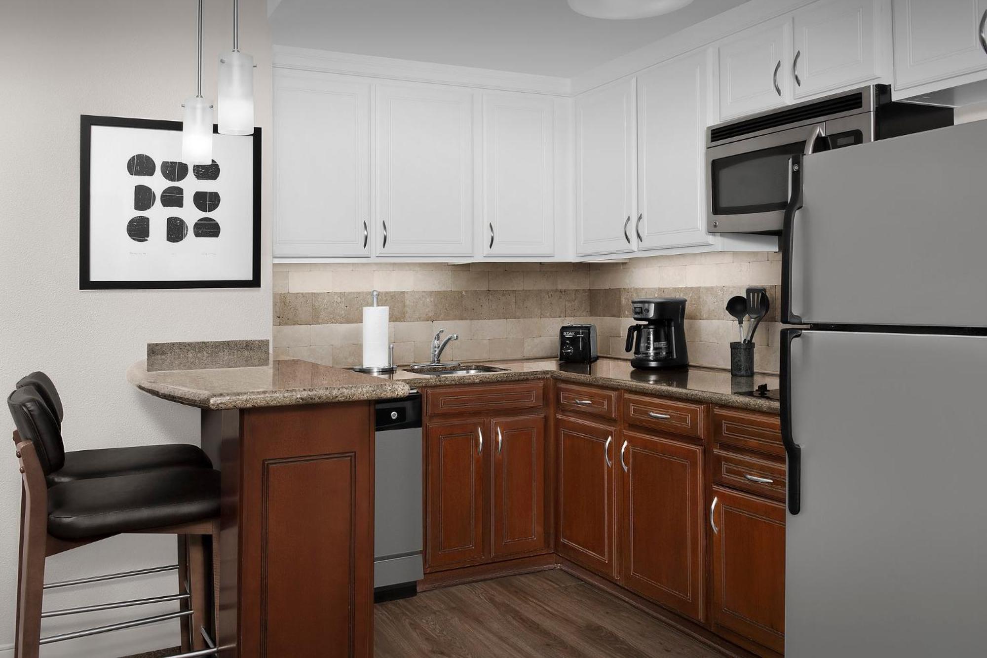 Staybridge Suites Columbia By Ihg Экстерьер фото